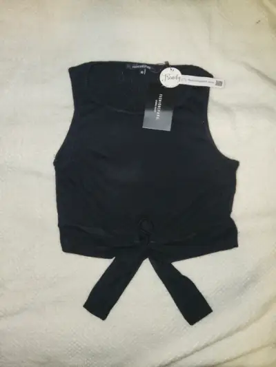 Top negro sin mangas Fashion Park con lazo - miniatura 1