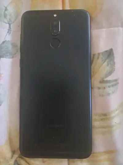 Smartphone Huawei con Android en buen estado - miniatura 1