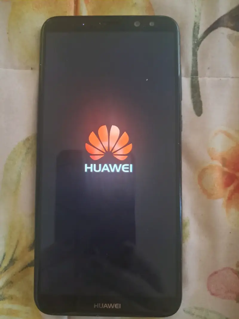 Smartphone Huawei con Android en buen estado - 3