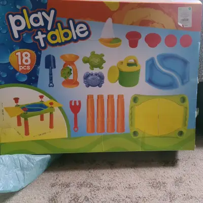 Mesa de Juego Infantil con Accesorios 18 Piezas - miniatura 1