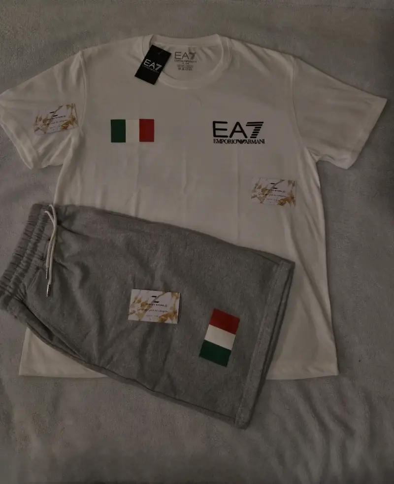 Conjunto deportivo EA7 Emporio Armani blanco y gri - 1