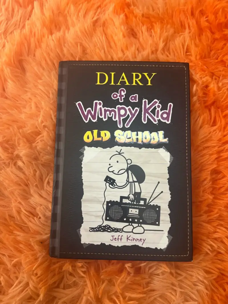 Libro 'Diary of a Wimpy Kid: Old School' de Jeff Kinney - 1