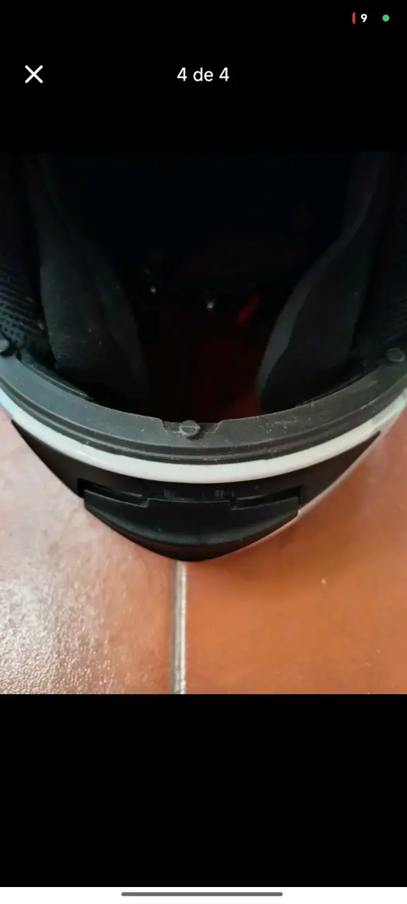 Casco de moto LS2 con diseño floral - 4