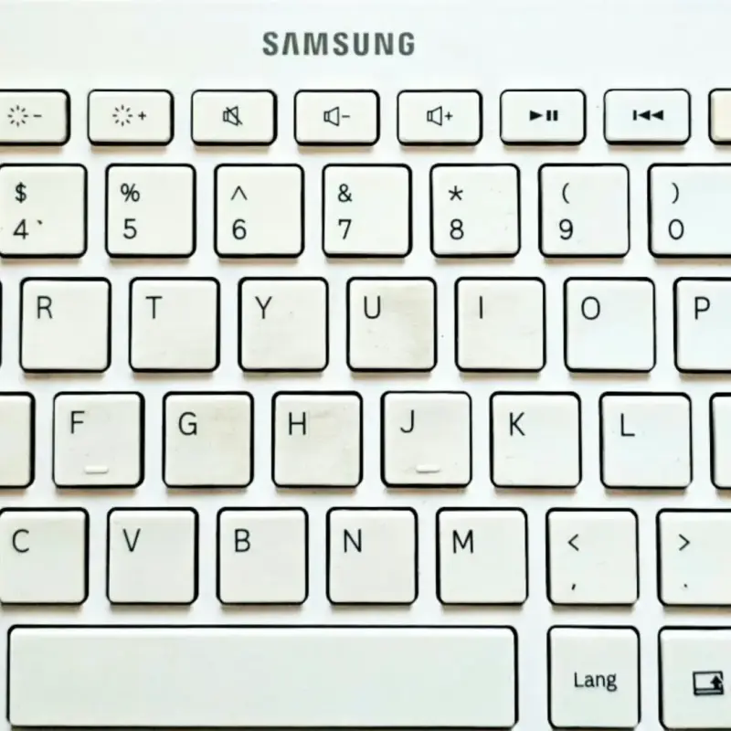 Teclado inalámbrico Samsung blanco compacto BKB-10 - 2