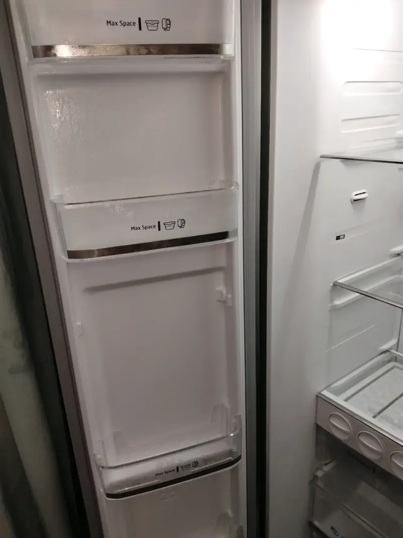 Refrigerador Side by Side Iden en acero inoxidable - 2
