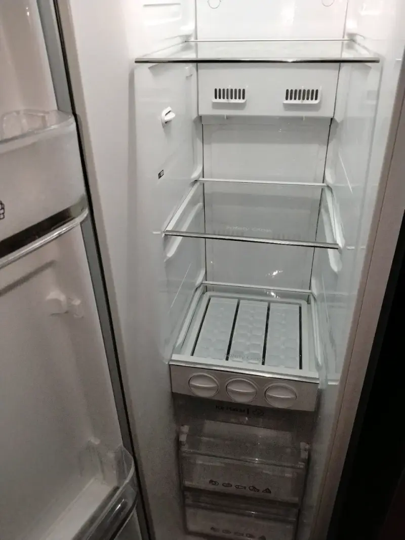 Refrigerador Side by Side Iden en acero inoxidable - 3