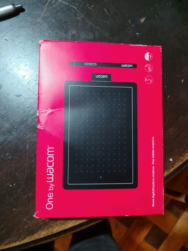 Tableta Gráfica Wacom One con Lápiz - 2