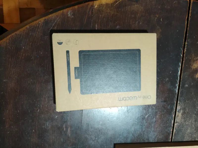 Tableta Gráfica Wacom One con Lápiz - 4