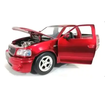 Camioneta a escala Ford F-150 roja 1:24 Nueva. - miniatura 1