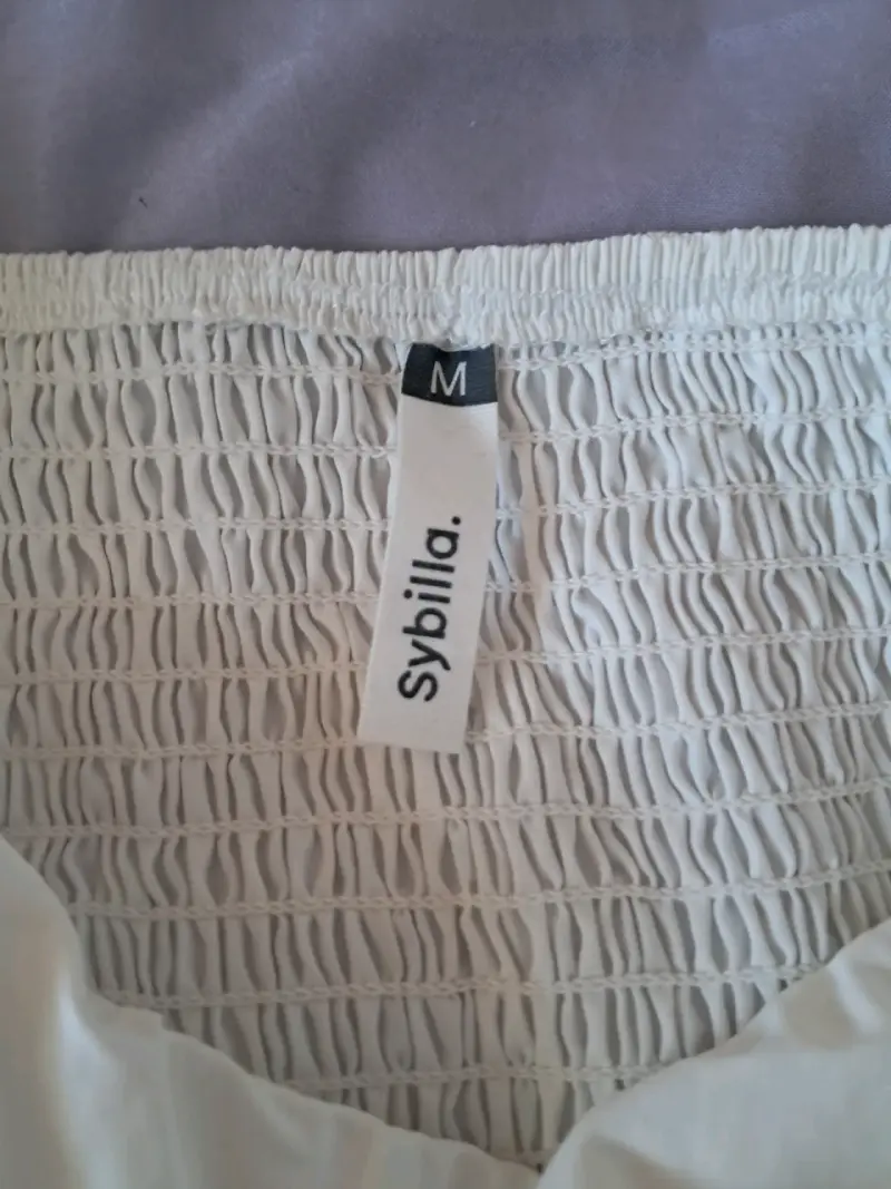 Blusa blanca con mangas abullonadas Sybilla - 3