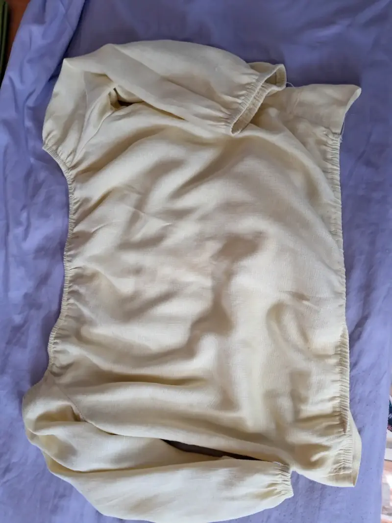 Blusa Amarilla de Manga Larga para Mujer - 2