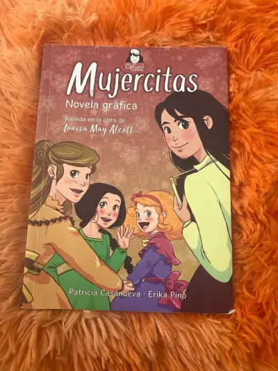Novela gráfica Mujercitas basada en Louisa May Alcott - miniatura 1