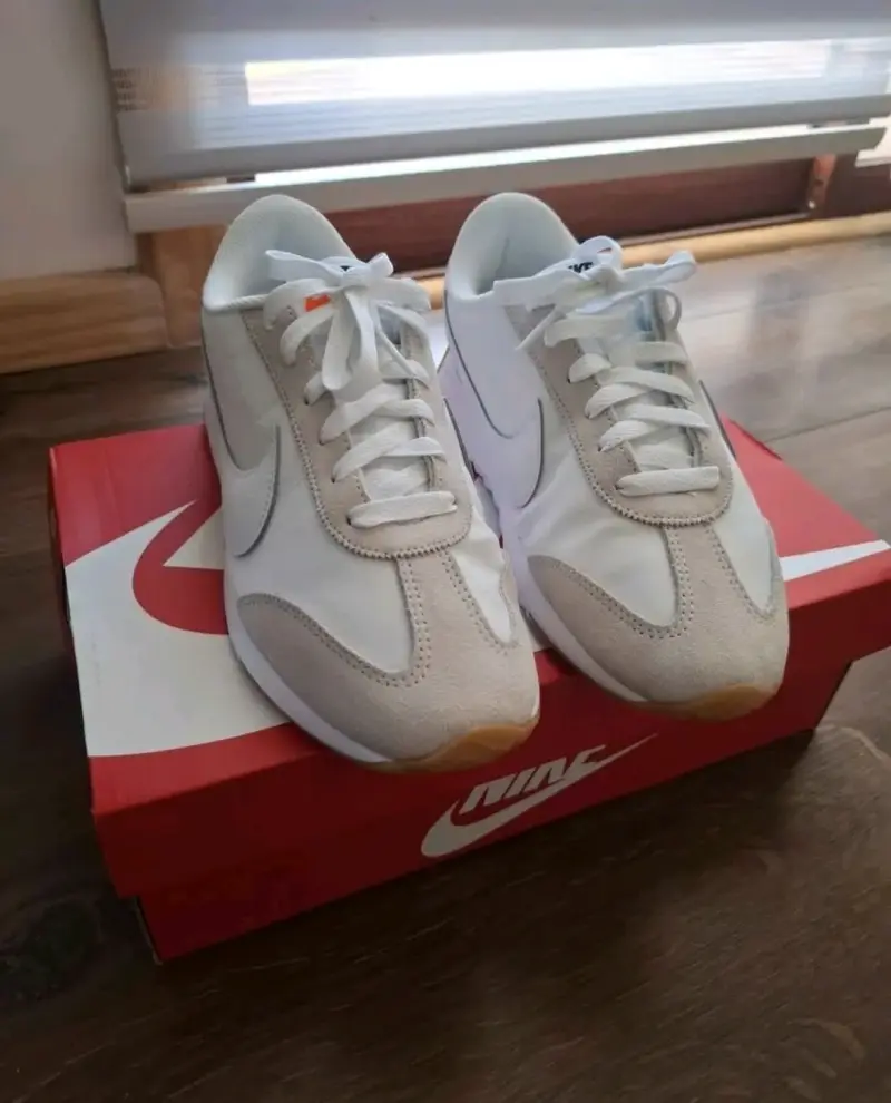 Zapatillas deportivas blancas Nike Pacific - 2