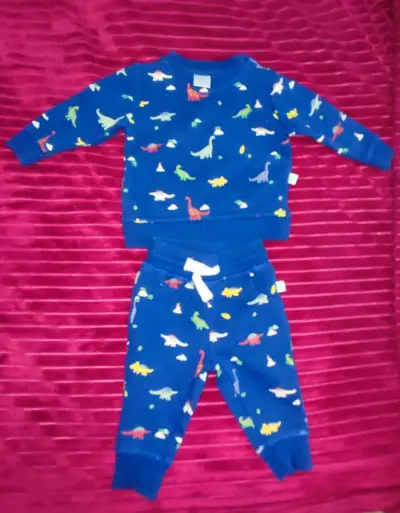 Conjunto de ropa para bebé 12 meses - miniatura 3