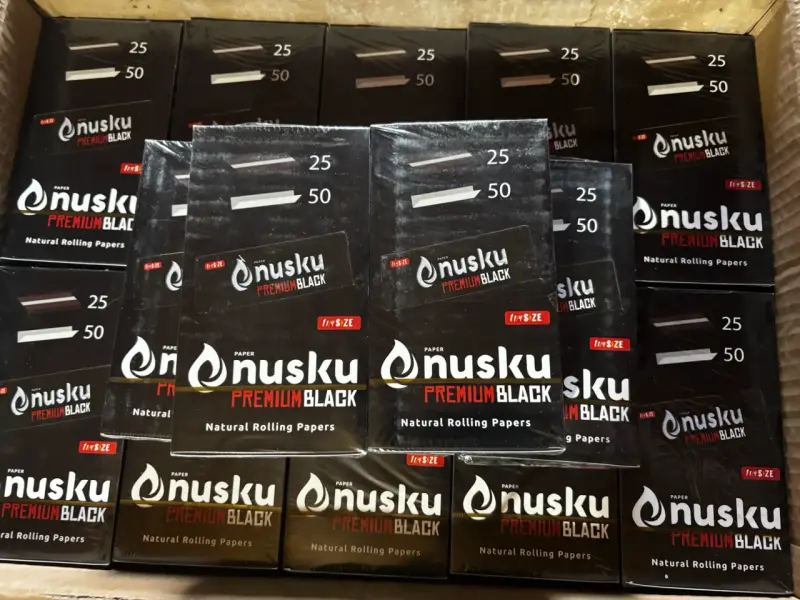 Papelillos para enrollar Nusku Premium Black 25x50 - 1