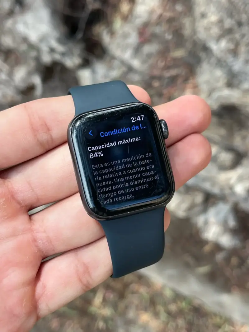 Apple Watch SE 40mm - 32GB - 3