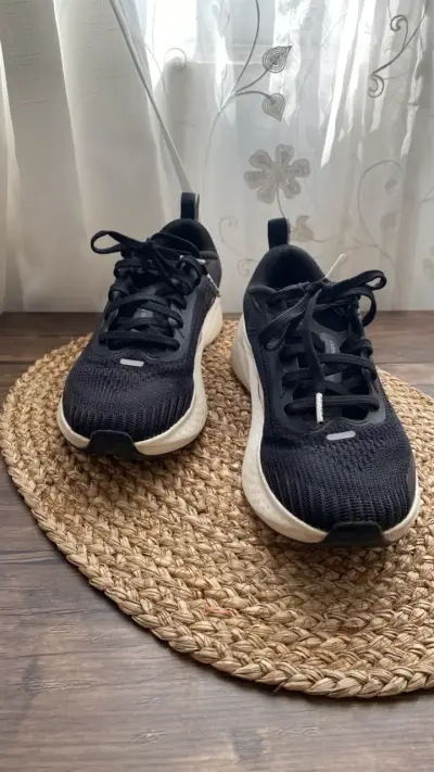 Zapatillas deportivas negras Kiprun para correr - miniatura 2