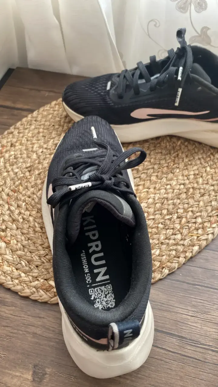 Zapatillas deportivas negras Kiprun para correr - 4