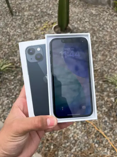 iPhone 13 Mini - 128GB - miniatura 2