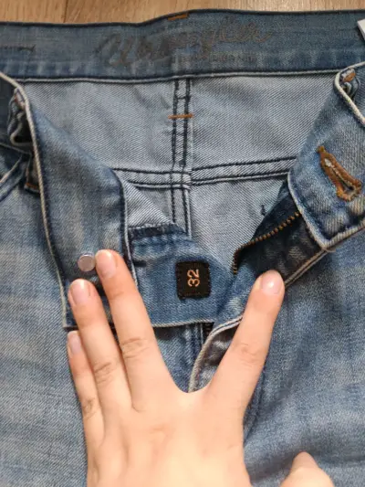Jeans Wrangler azul claro - miniatura 2