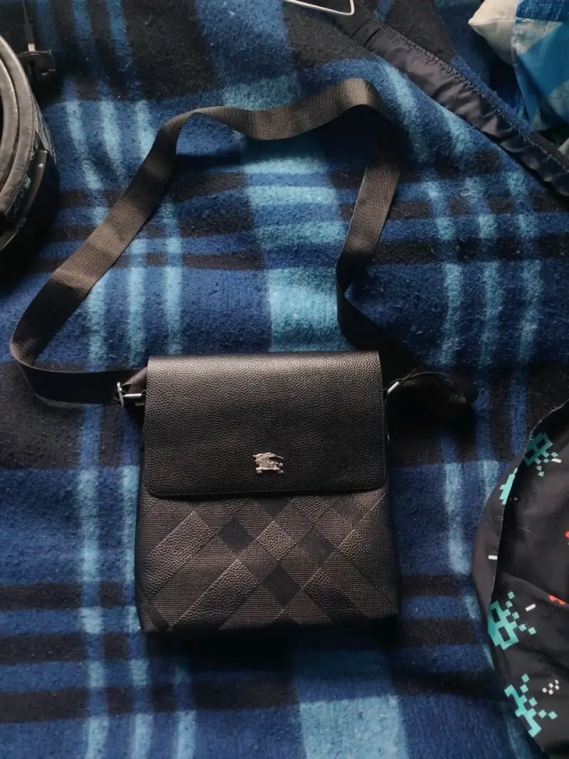 Bolso Burberry - 1
