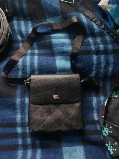 Bolso Burberry - miniatura 1