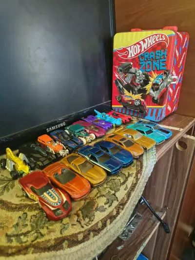 Set de Autos Hot Wheels Crash Zone con Estuche - miniatura 4