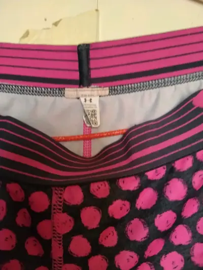 Leggings deportivos Under Armour estampados rosas - miniatura 1