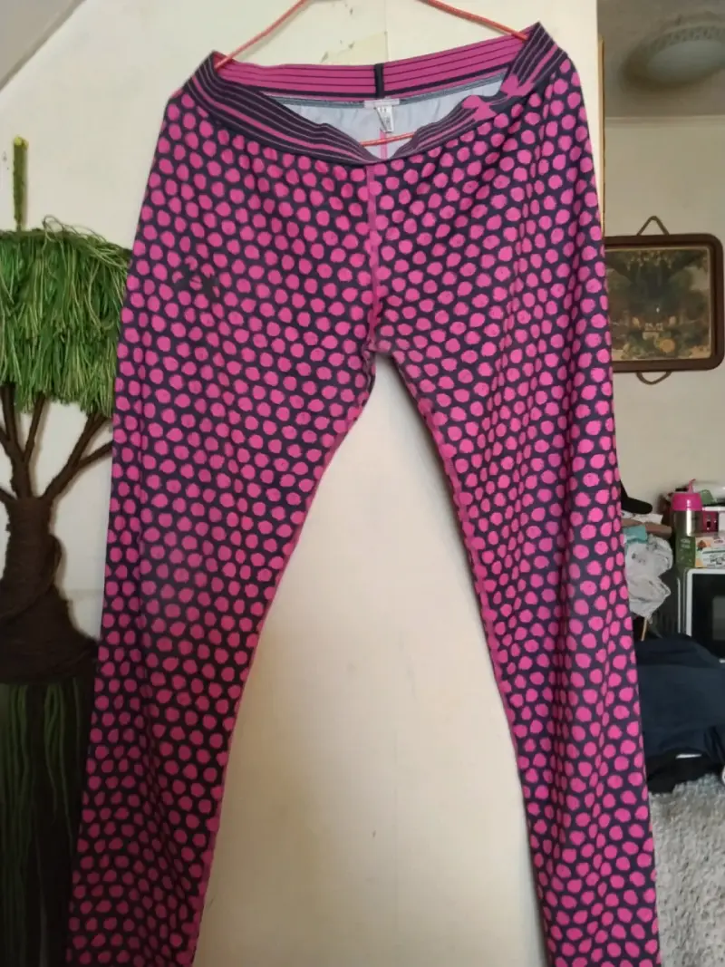 Leggings deportivos Under Armour estampados rosas - 3