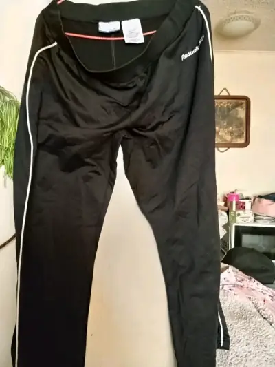 Pantalones deportivos negros Reebok talla L - miniatura 4