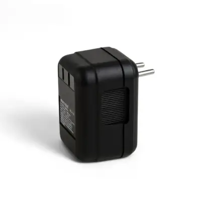 Transformador Macrotel ME110 220V 110V - miniatura 1