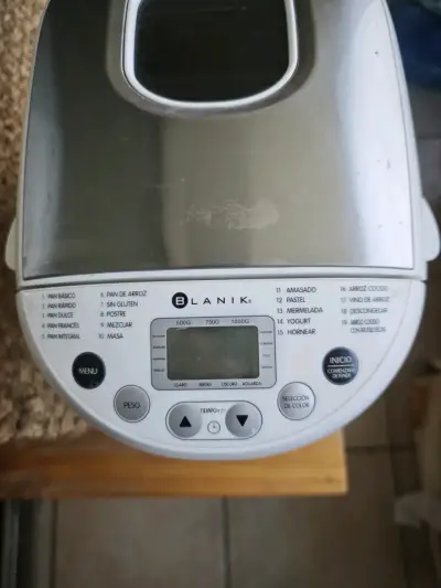 Máquina de Pan Blanik con Múltiples Funciones - miniatura 3