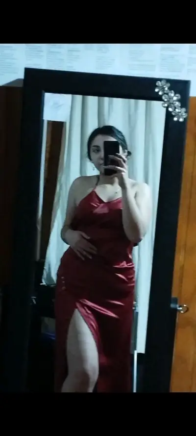 Vestido largo rojo con abertura lateral - miniatura 4