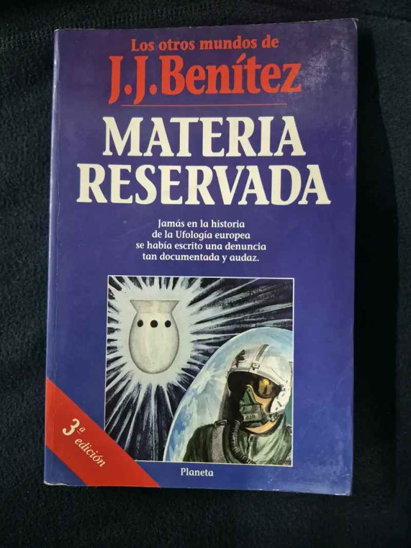 Libro Materia Reservada de J.J. Benítez
