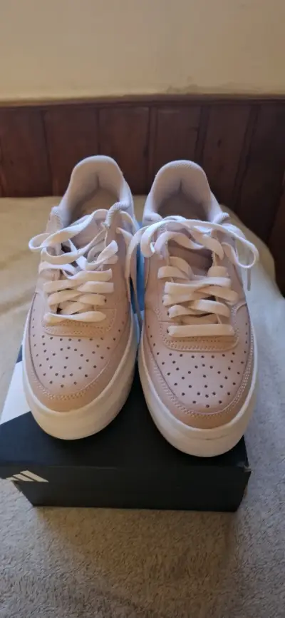 Zapatillas deportivas Nike rosa claro para mujer - miniatura 1