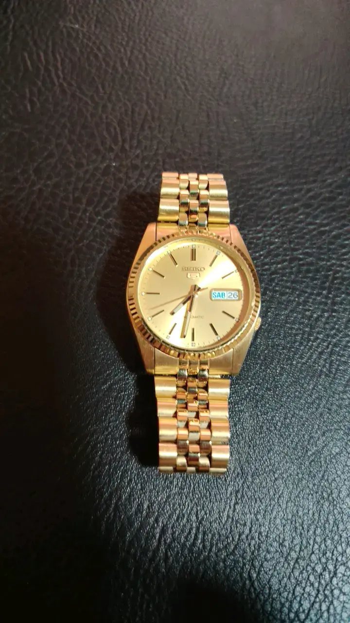 Reloj Seiko automático dorado - 1