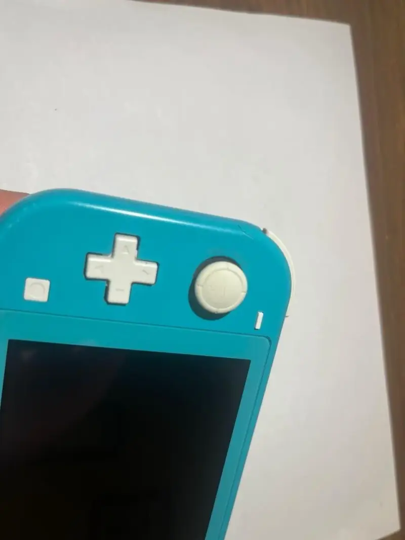 Nintendo Switch Lite Mágica - 4