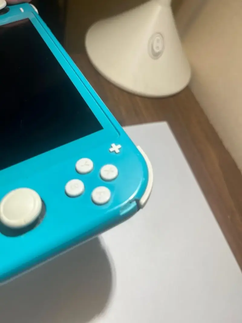 Nintendo Switch Lite Mágica - 5