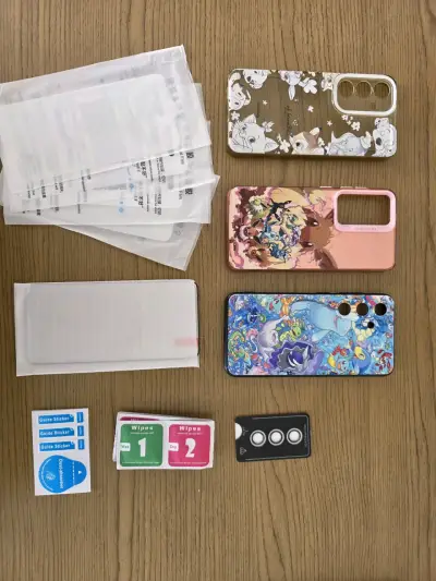 Samsung Galaxy S24 con accesorios y carcasas - miniatura 3