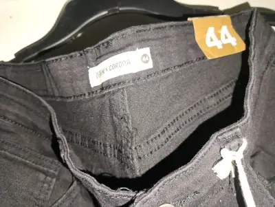 Jeans negros talla 44 Denim Corona en oferta - miniatura 2