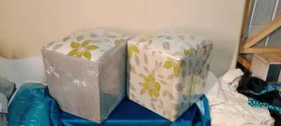 Puffs decorativos en varios colores - miniatura 5
