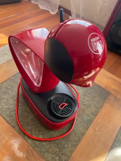 Cafetera Nescafé Dolce Gusto Roja - miniatura 2