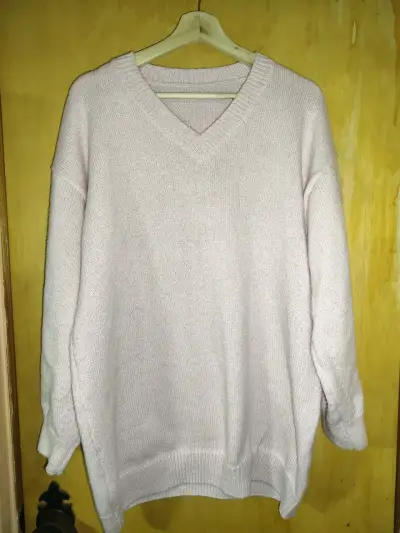 Suéter de punto beige para mujer - miniatura 1