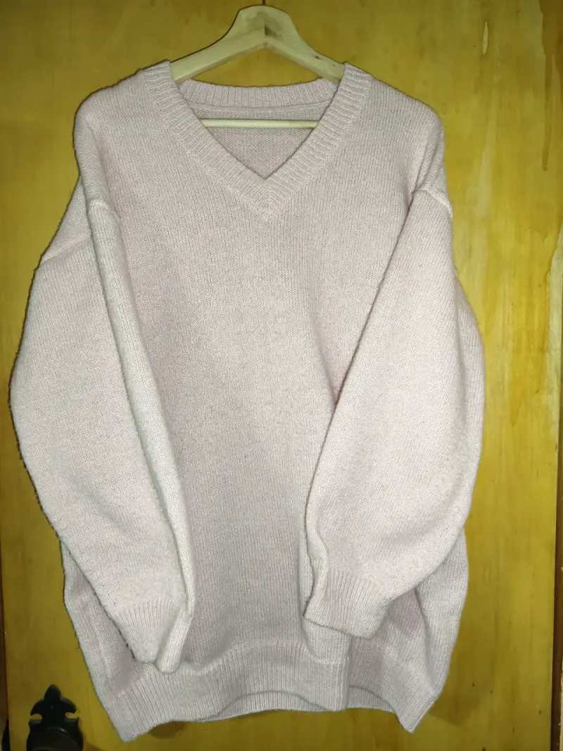 Suéter de punto beige para mujer - 4
