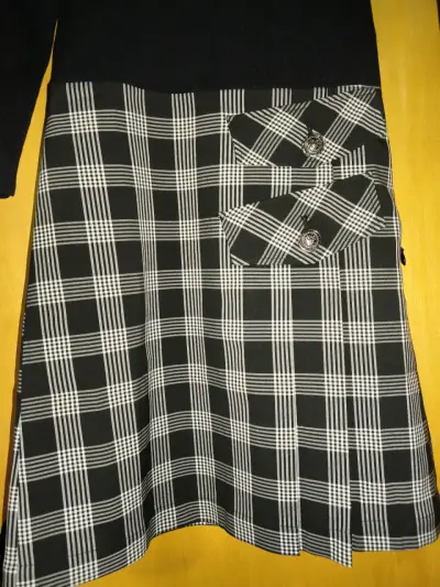 Vestido negro con diseño a cuadros Vero Moda - miniatura 4