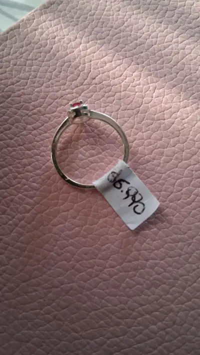 Anillo de plata cn piedra roja en forma de lágrima - miniatura 5