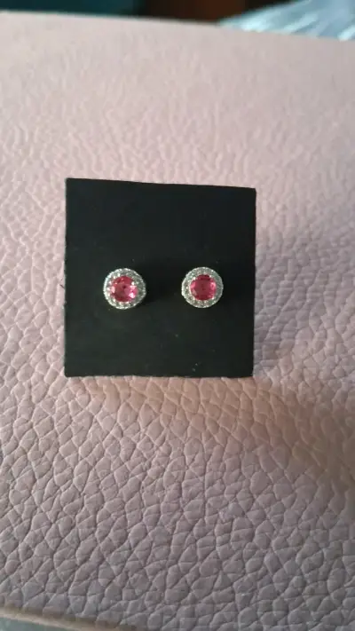 Aros de plata con piedras rosas - miniatura 1