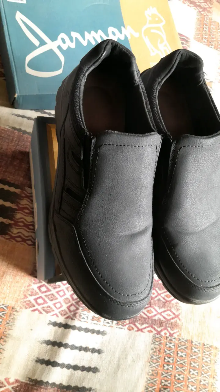 Zapatos de vestir negros Jarman para hombre - 2