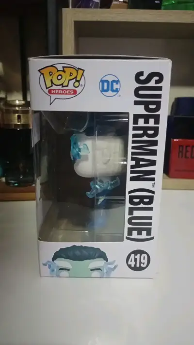Funko Pop Superman Blue Edición Limitada - miniatura 2
