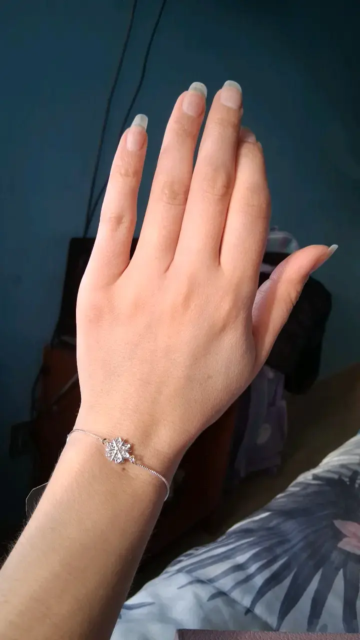 Pulsera de plata con dije de flor brillante - 2